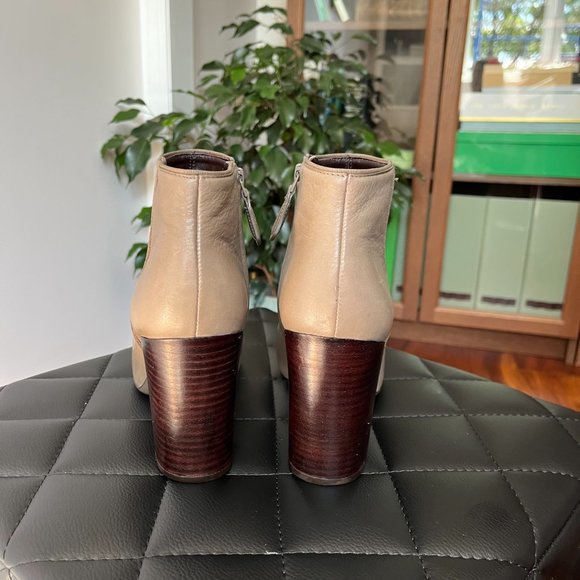 Tory Burch Bowie Leather Ankle Boots - Picture 7 of 12